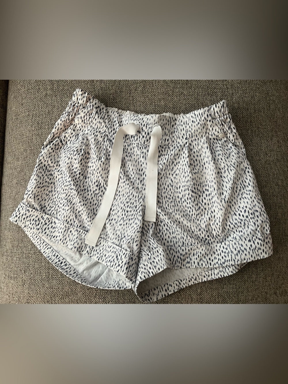 lululemon athletica White Speckled Athletic Drawstring Shorts